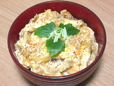 ボラチップ入り玉子丼_TOP写真